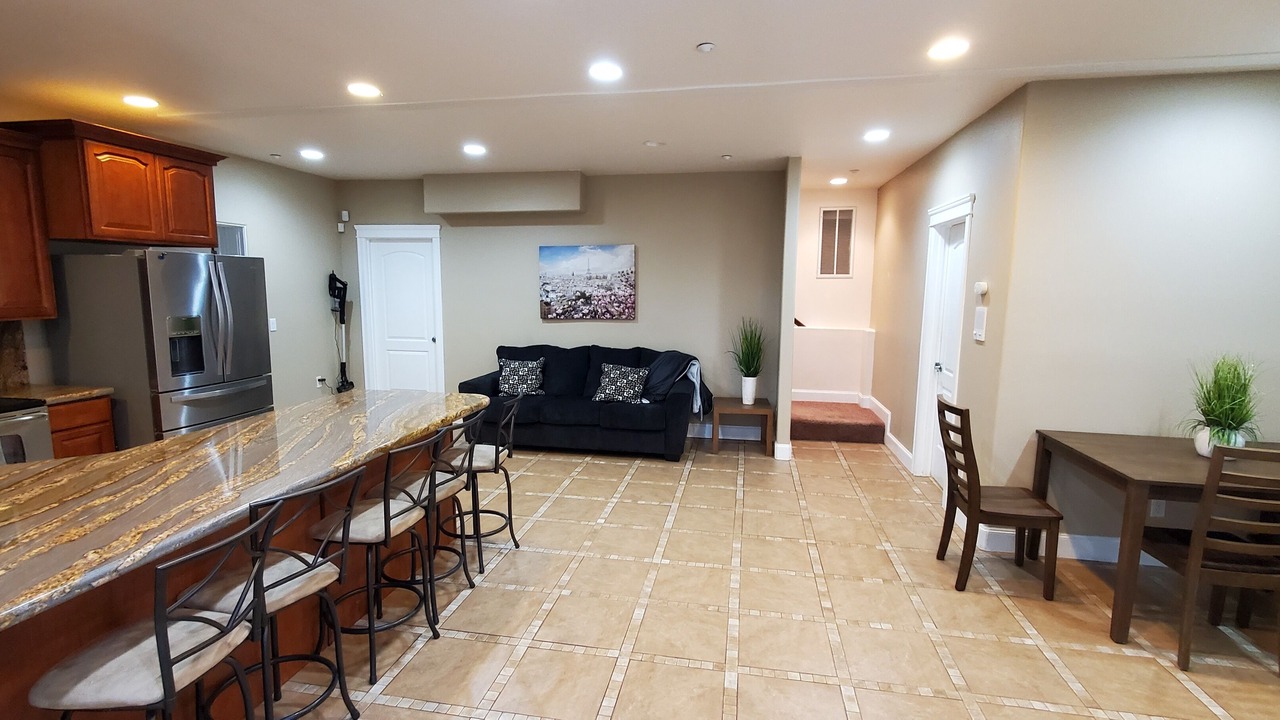 Photo of Others in Powellhurst-Gilbert