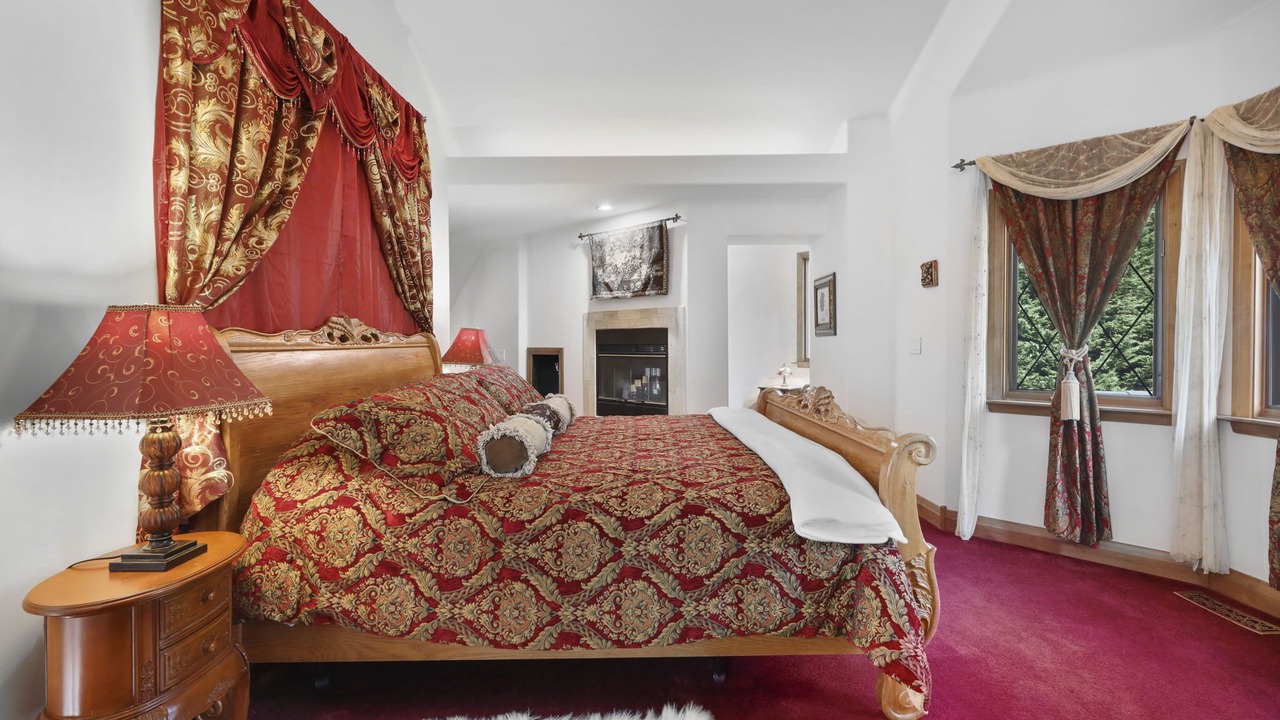 Photo of Bedroom in Monroe