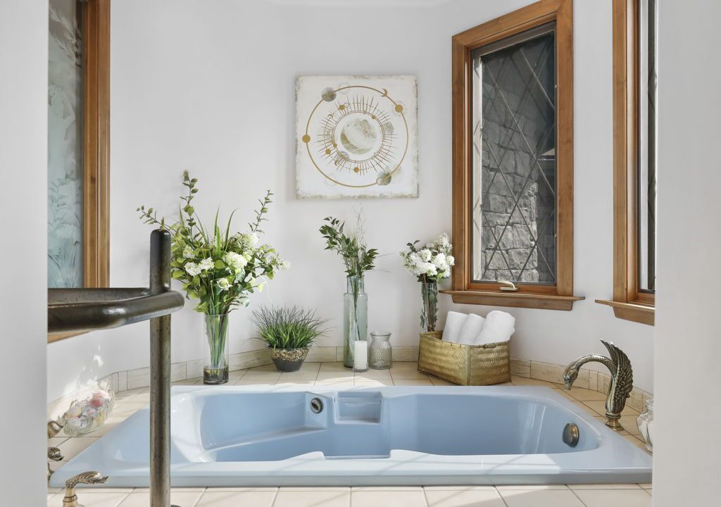 Photo of Others in Monroe