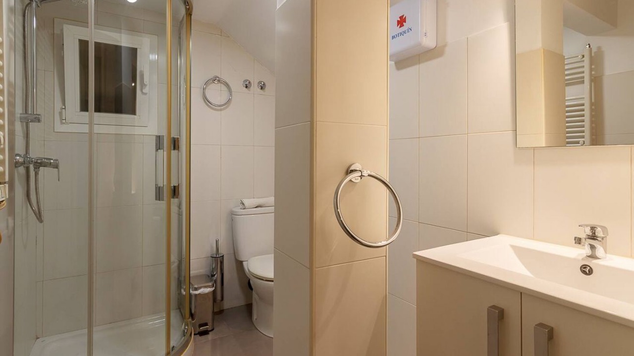 Photo of Bathroom in Algorta