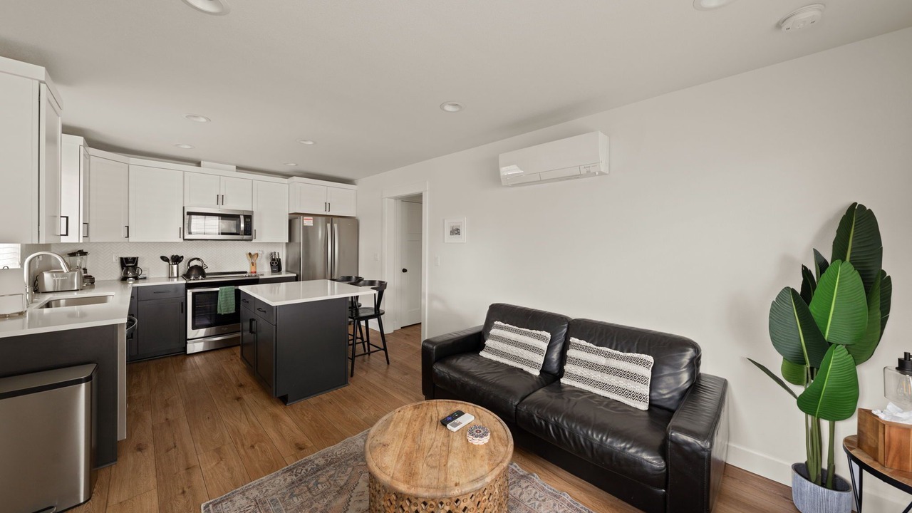 Photo of Livingroom in Southern Crossing