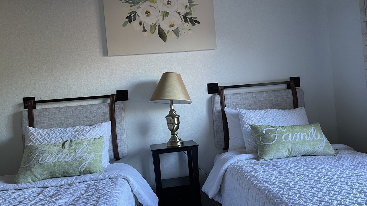 Photo of Bedroom in Point Venture