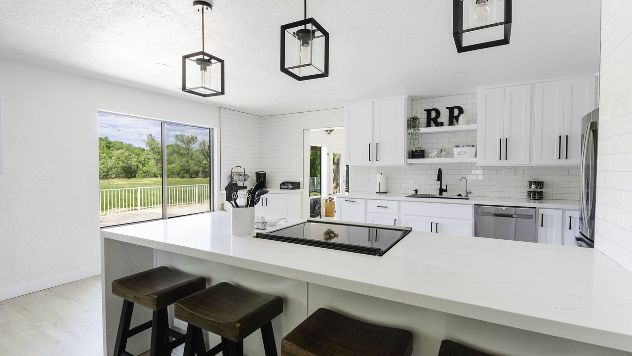 Photo of Kitchen in Cottonwood