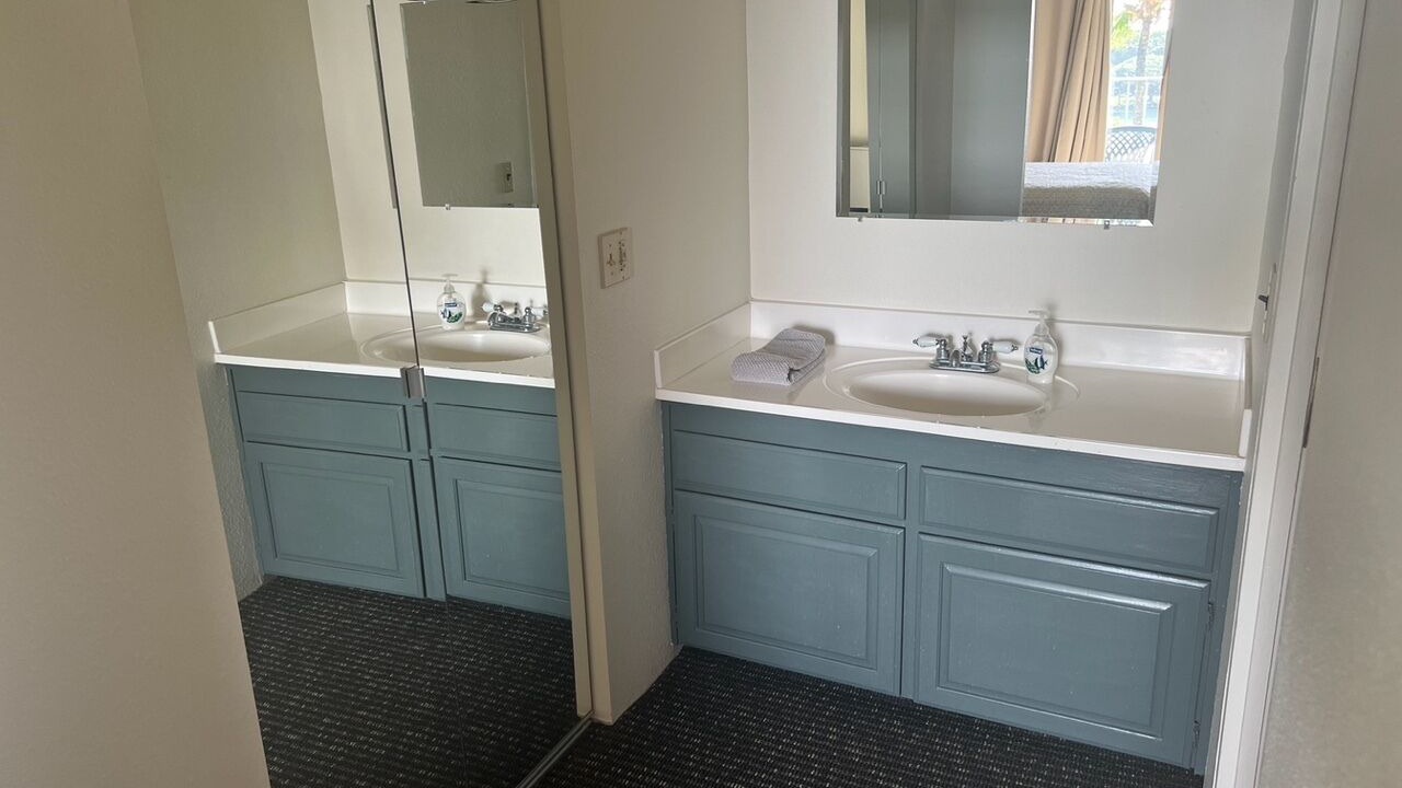 Photo of Bathroom in Hilo