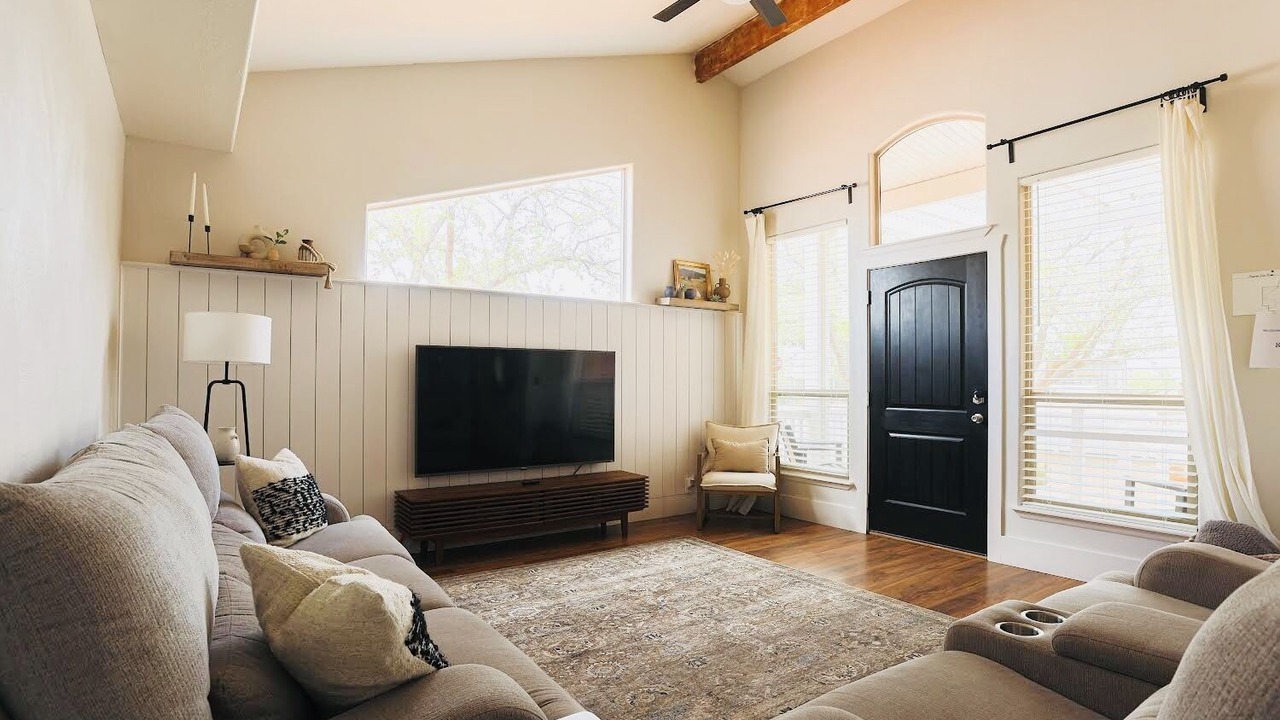 Photo of Livingroom in Kanab