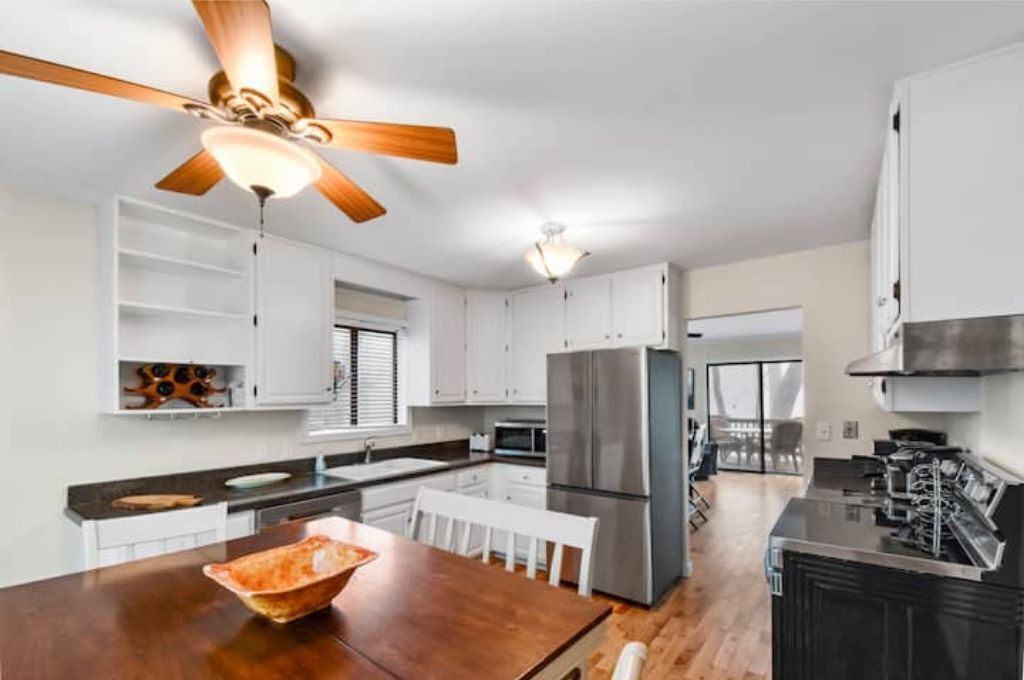 Photo of Kitchen in Roseland