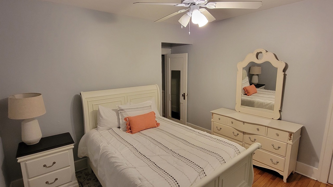 Photo of Bedroom in Forest Grove