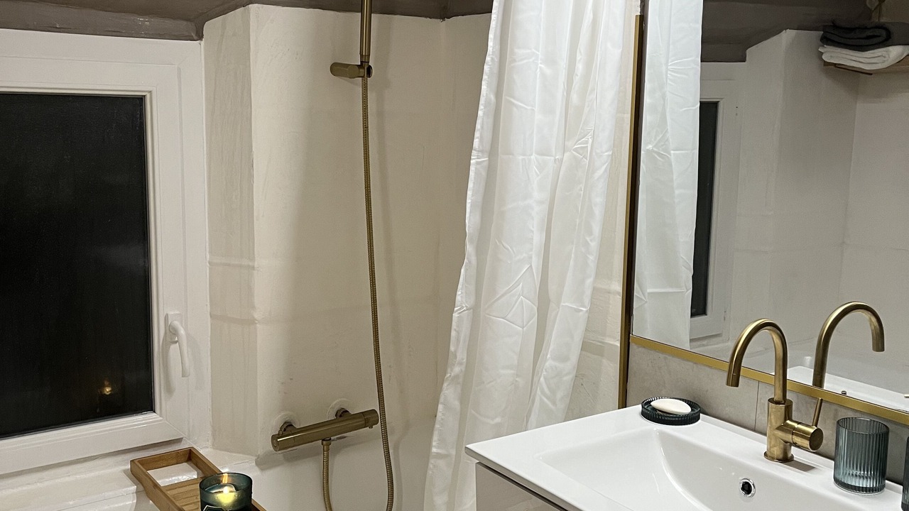 Photo of Bathroom in Montpellier City-Centre