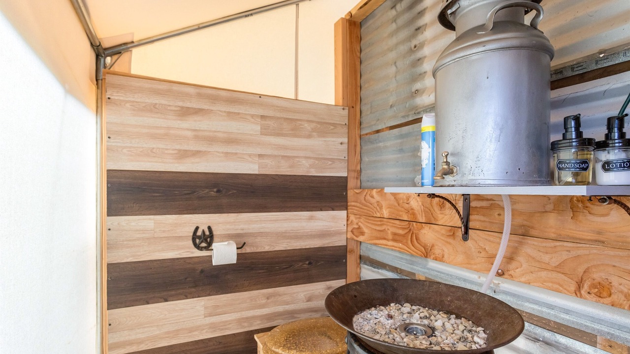 Photo of Bathroom in Tombstone