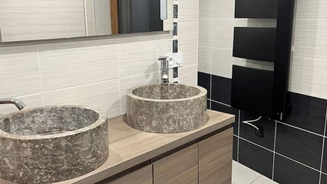 Photo of Bathroom in Moulin-Mage