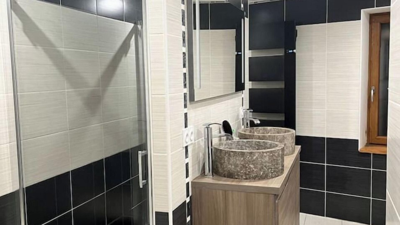 Photo of Bathroom in Moulin-Mage