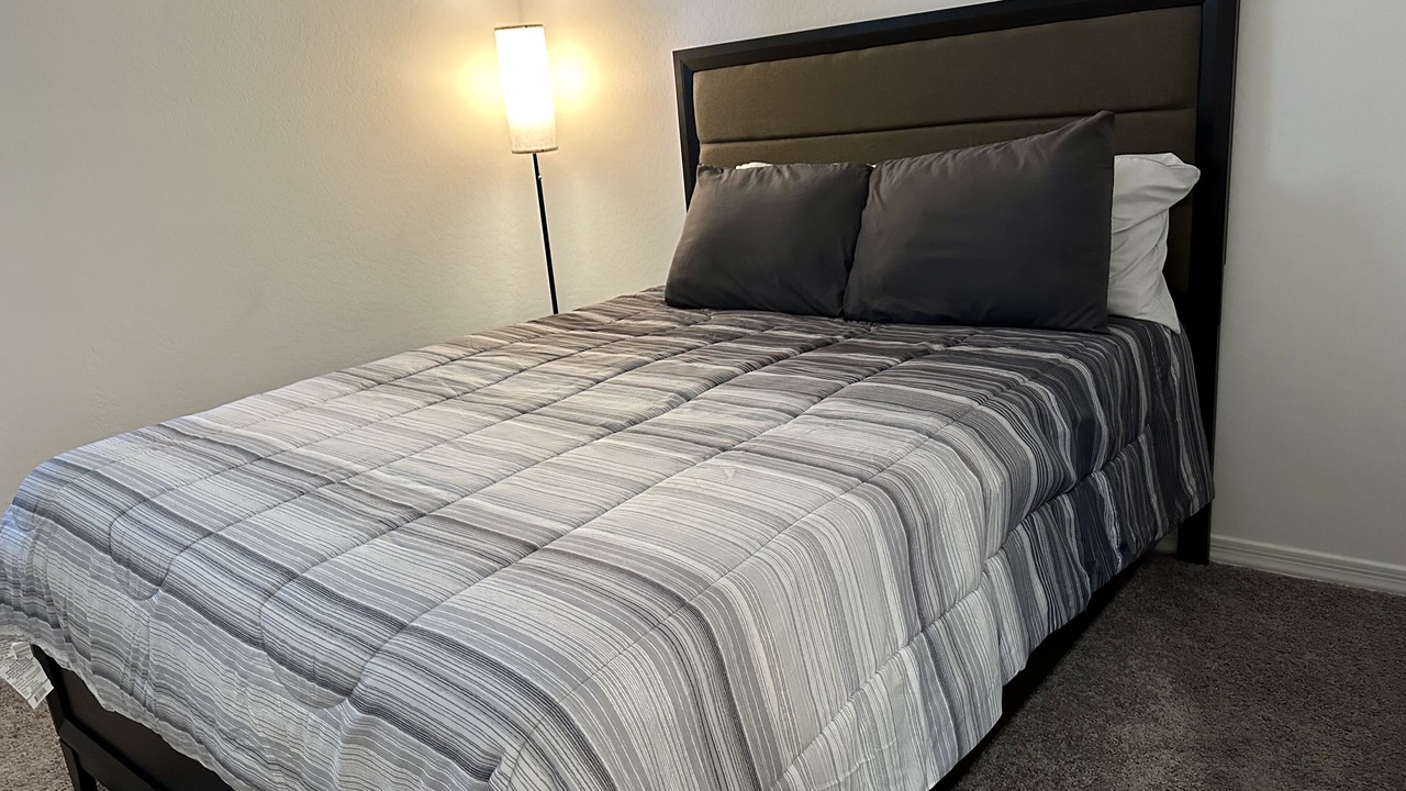 Photo of Bedroom in Glendale