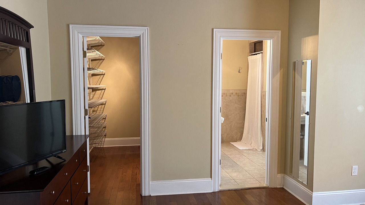 Photo of Bedroom in Tower Grove East