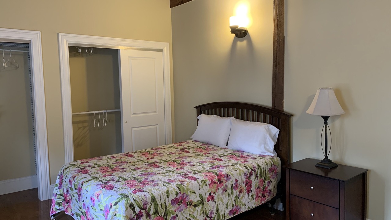 Photo of Bedroom in Tower Grove East