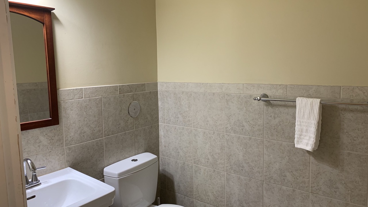 Photo of Bathroom in Tower Grove East