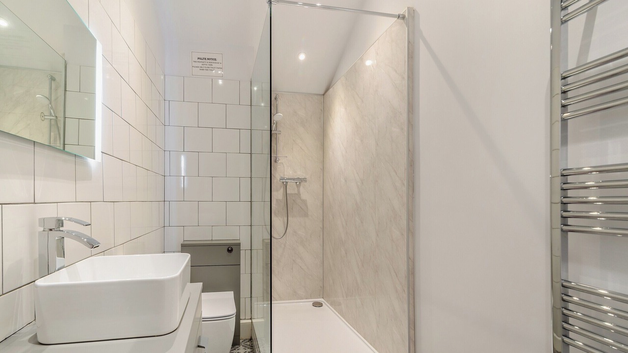 Photo of Bedroom in Langsett