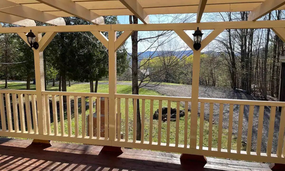 Photo of Patio Balcony in Lac Sainte-Marie