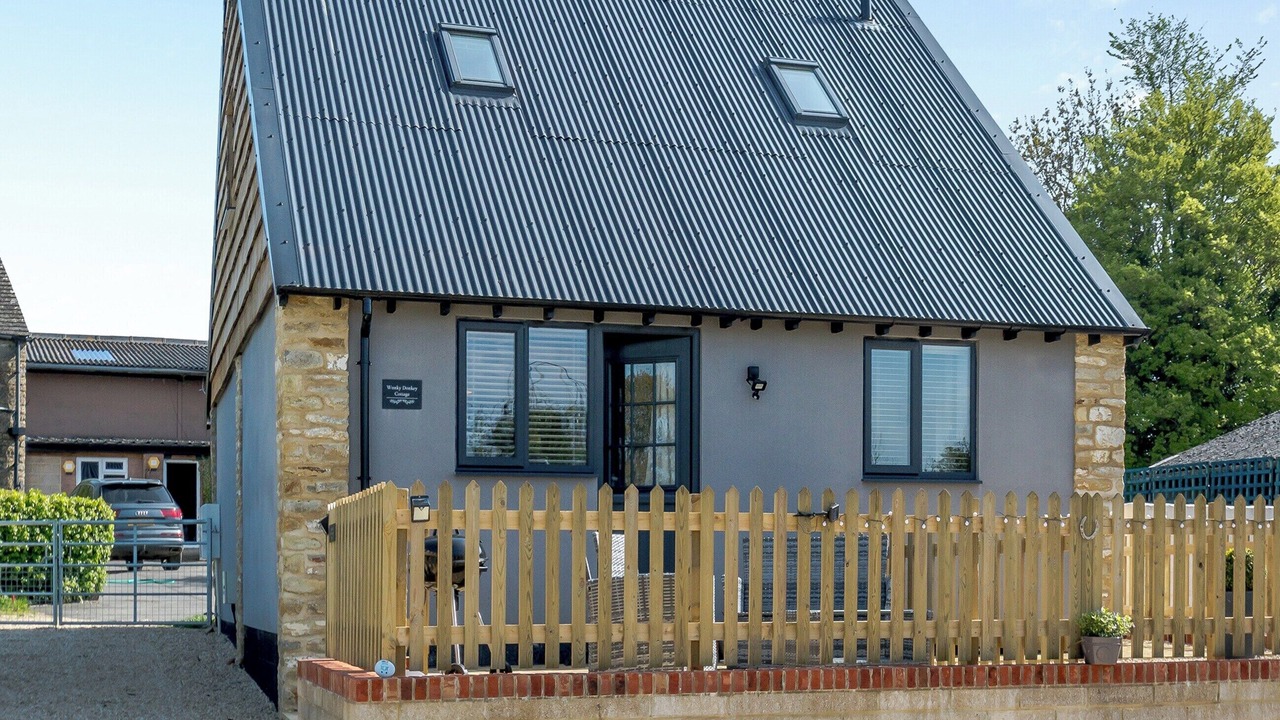 Photo of Outdoor in Laverton