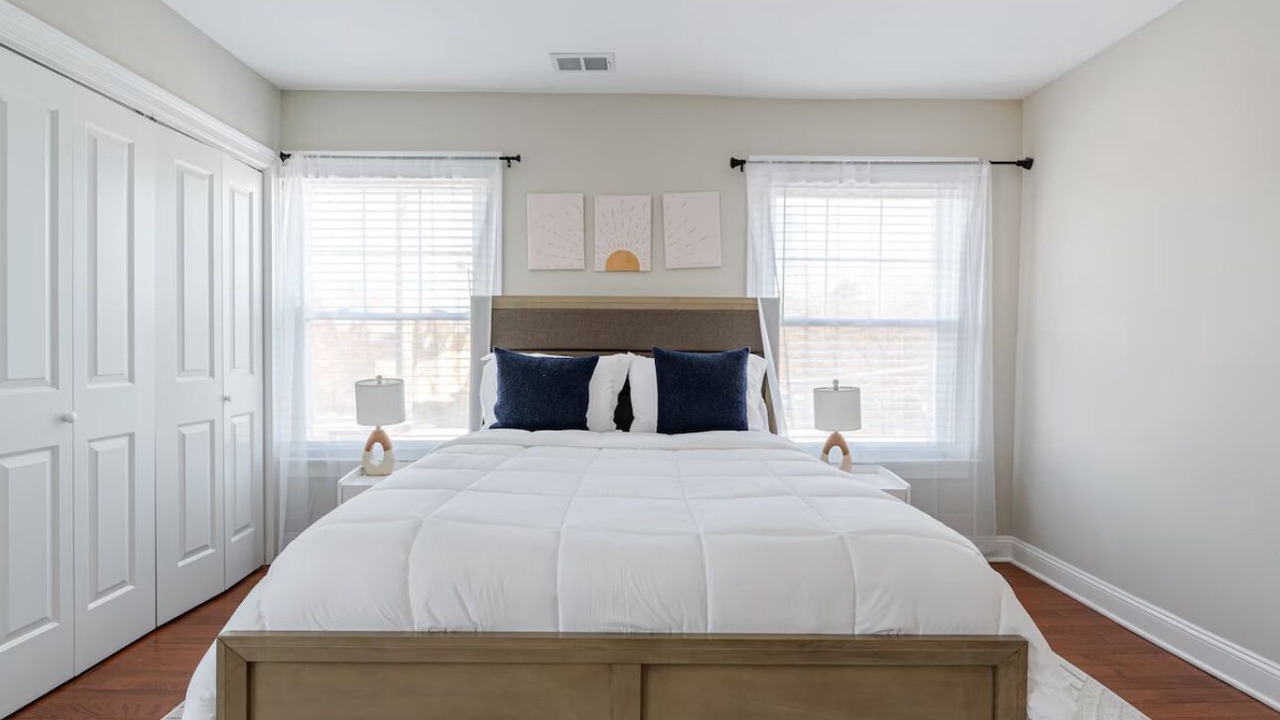 Photo of Bedroom in Orange