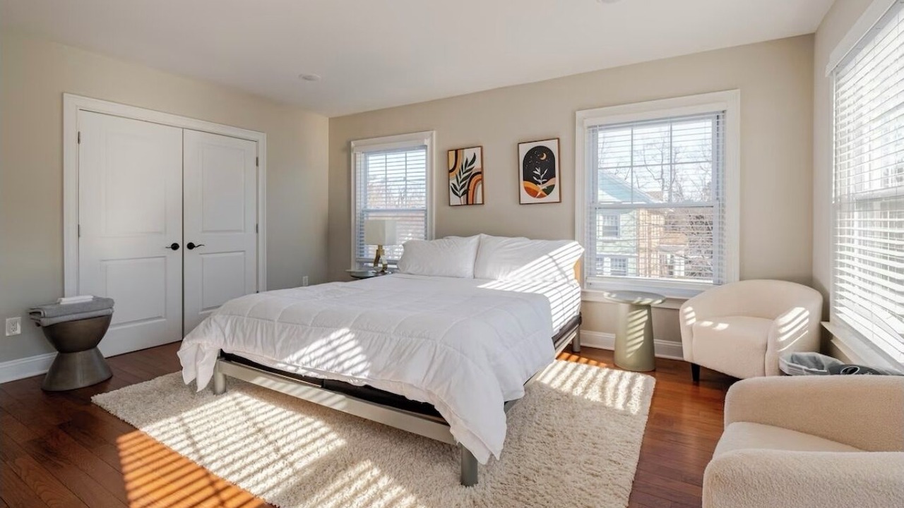 Photo of Bedroom in Orange