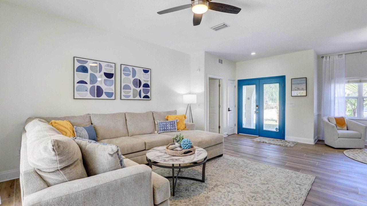 Photo of Bedroom in River Pointe