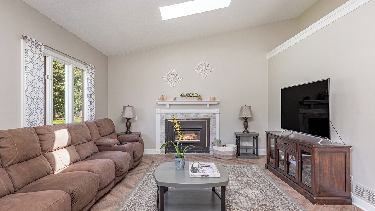 Photo of Livingroom in West Henrietta