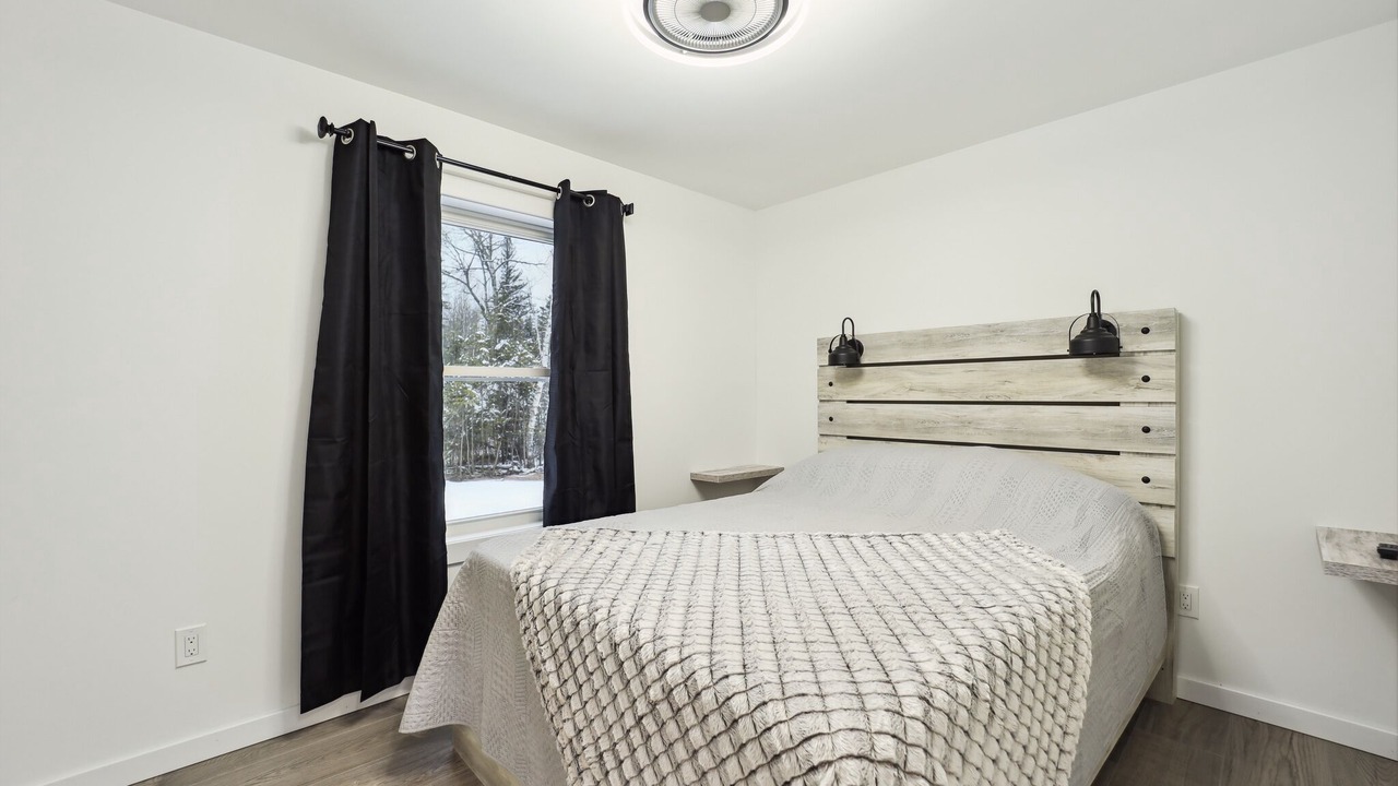 Photo of Bedroom in Cheboygan