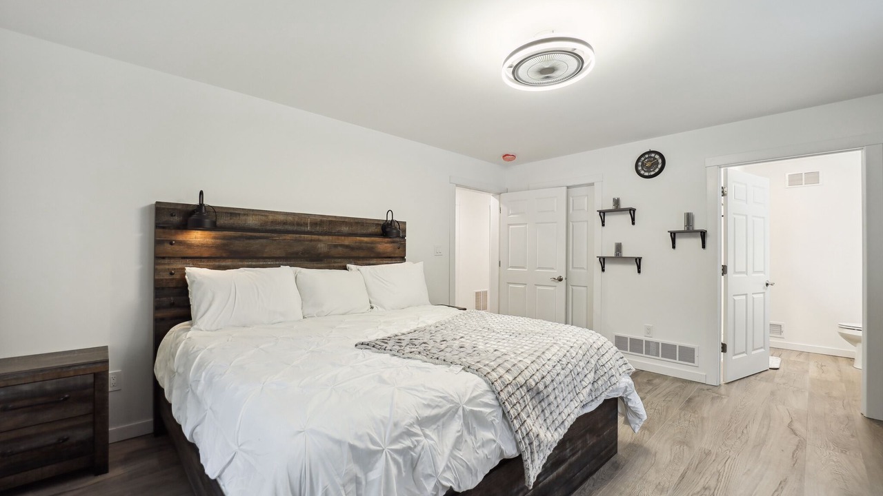 Photo of Bedroom in Cheboygan