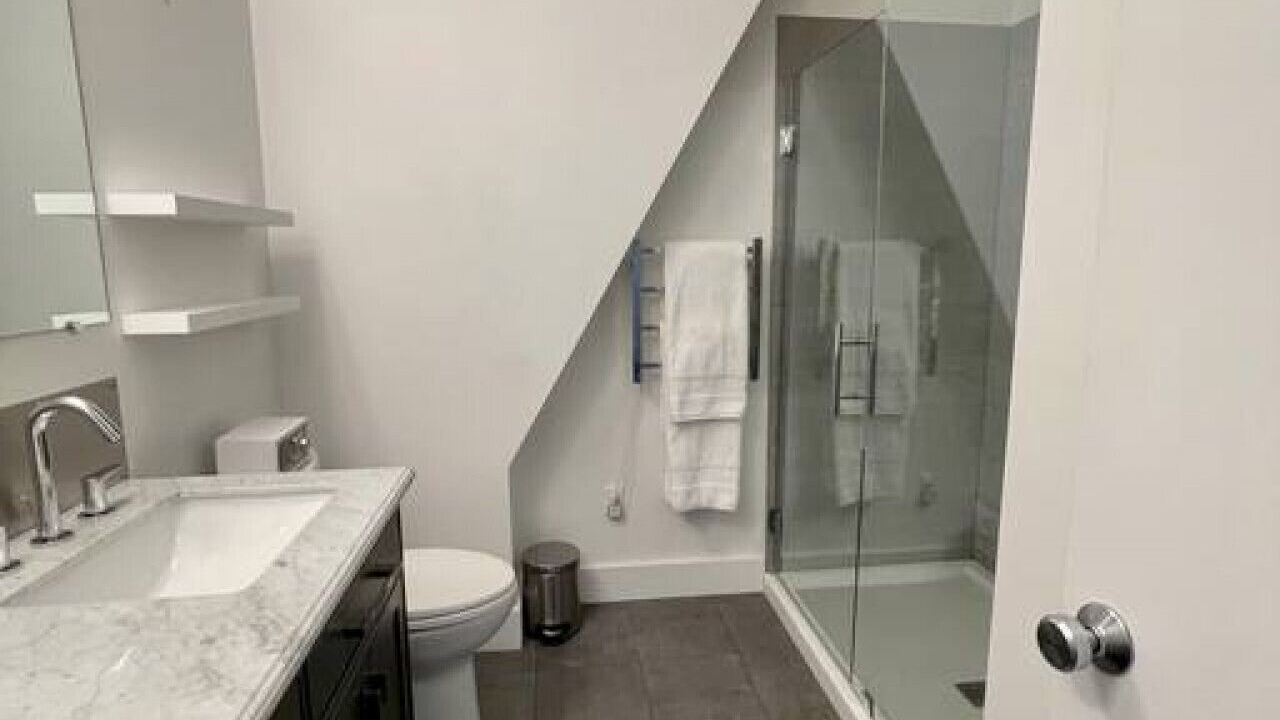 Photo of Bathroom in Old Port