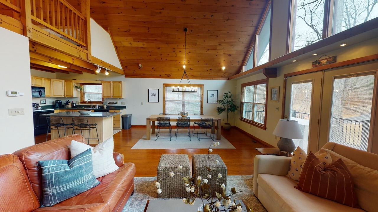 Photo of Livingroom in Seneca