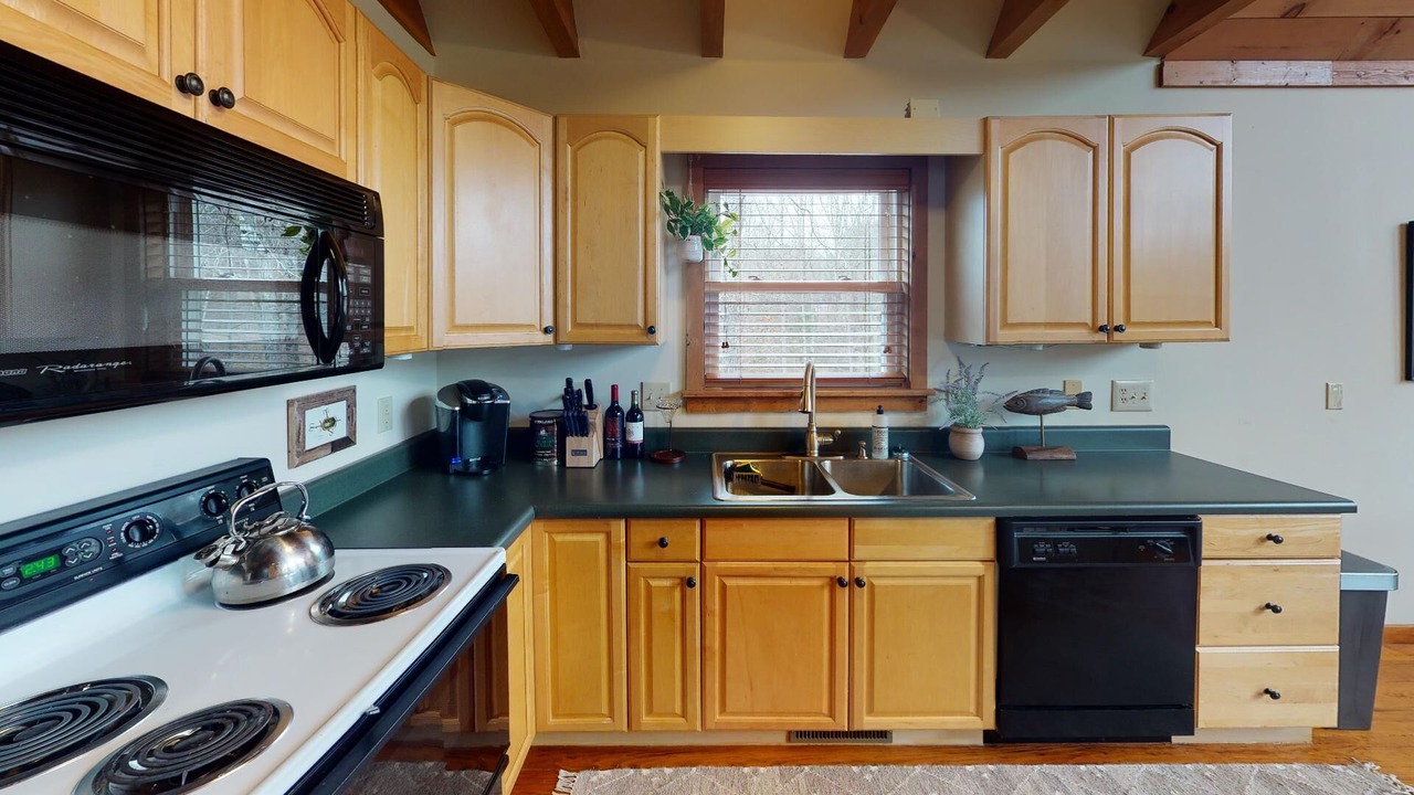 Photo of Kitchen in Seneca