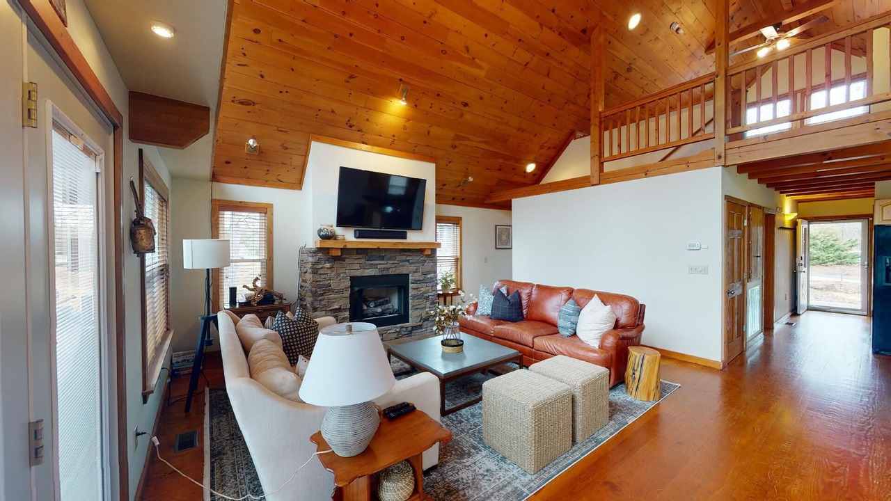 Photo of Livingroom in Seneca