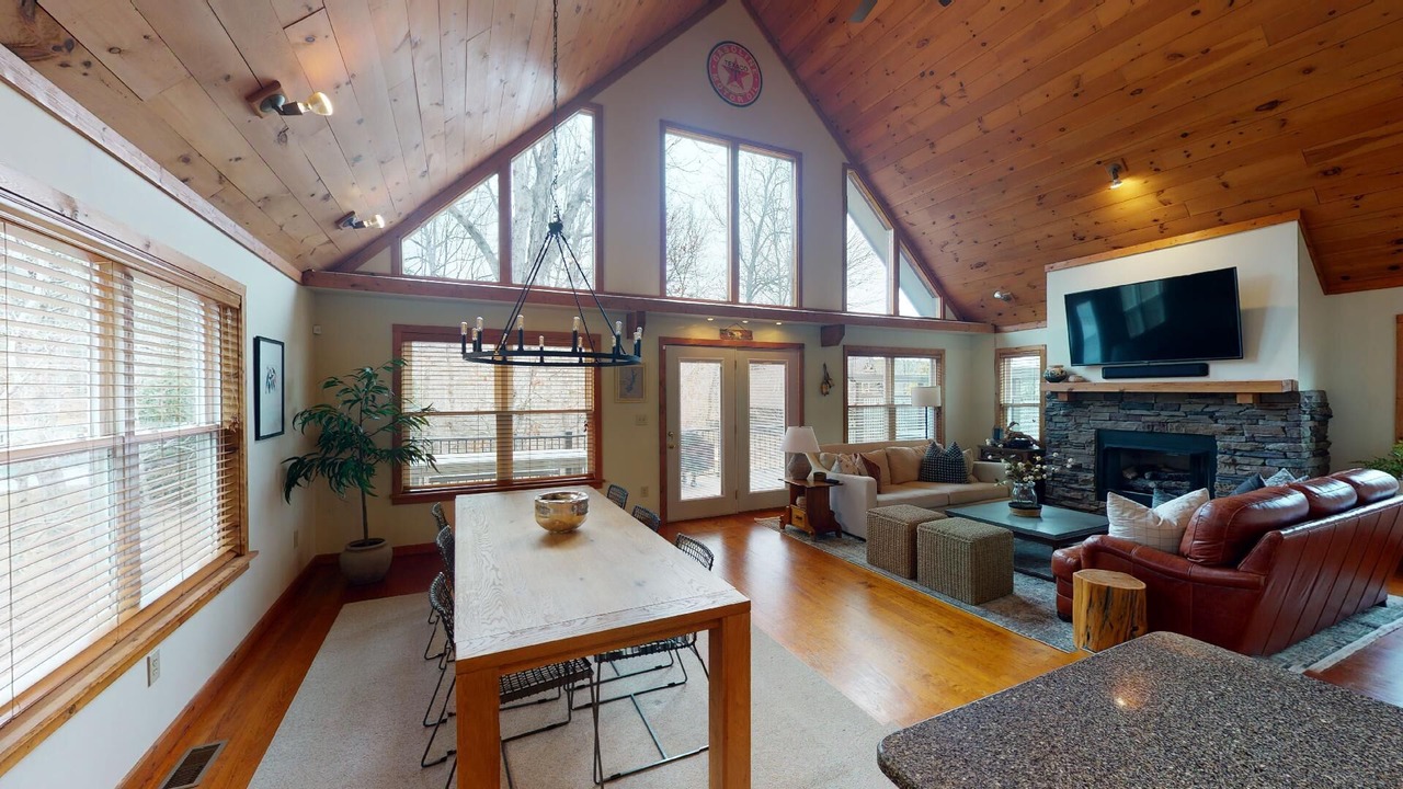 Photo of Livingroom in Seneca