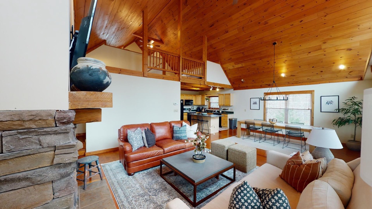 Photo of Livingroom in Seneca