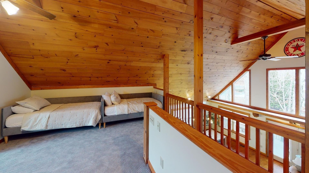 Photo of Bedroom in Seneca