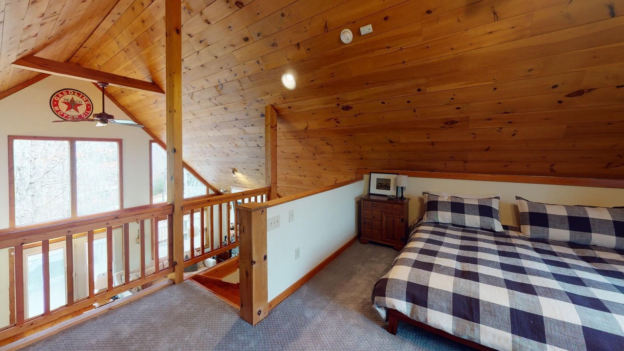 Photo of Bedroom in Seneca