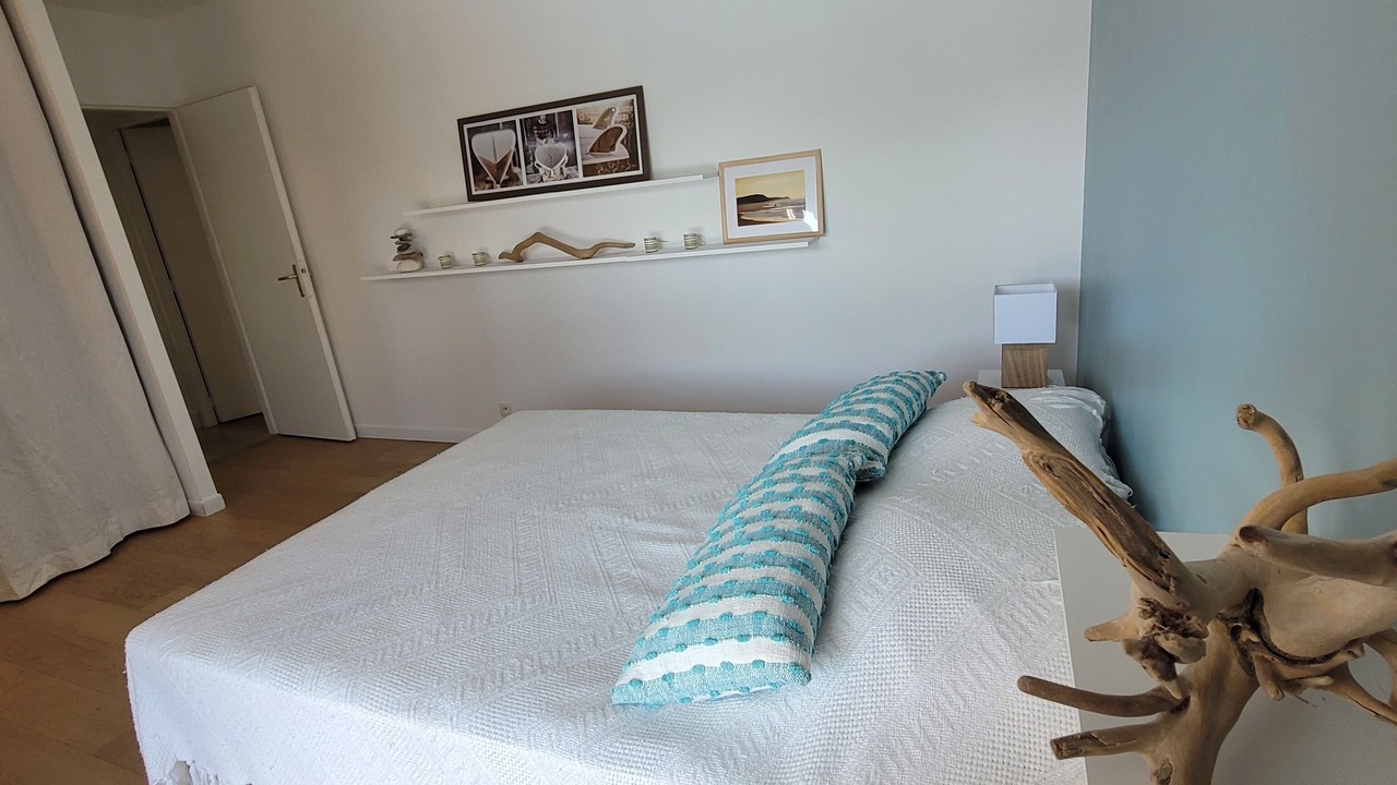 Photo of Bedroom in Aussonne