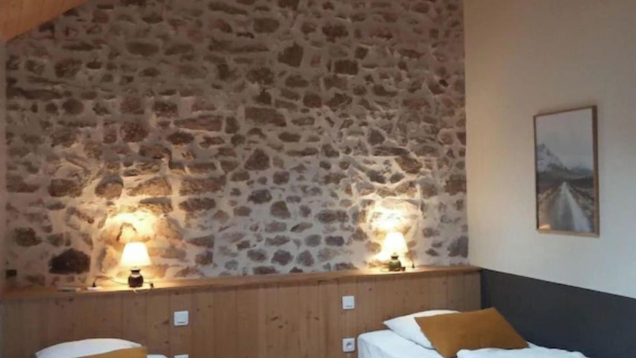 Photo of Bedroom in Saint-Martin-Lars-en-Sainte-Hermine