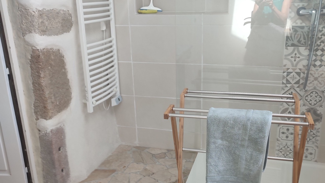 Photo of Bathroom in Ushant