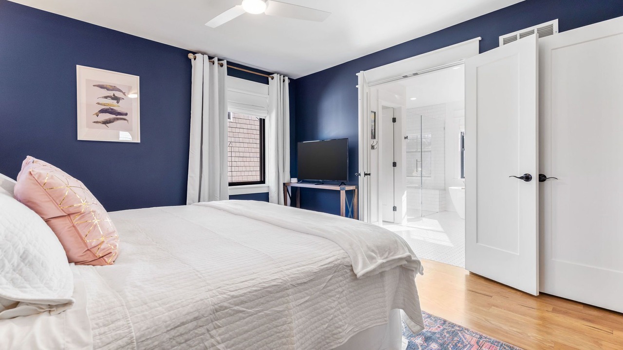 Photo of Bedroom in Fairway
