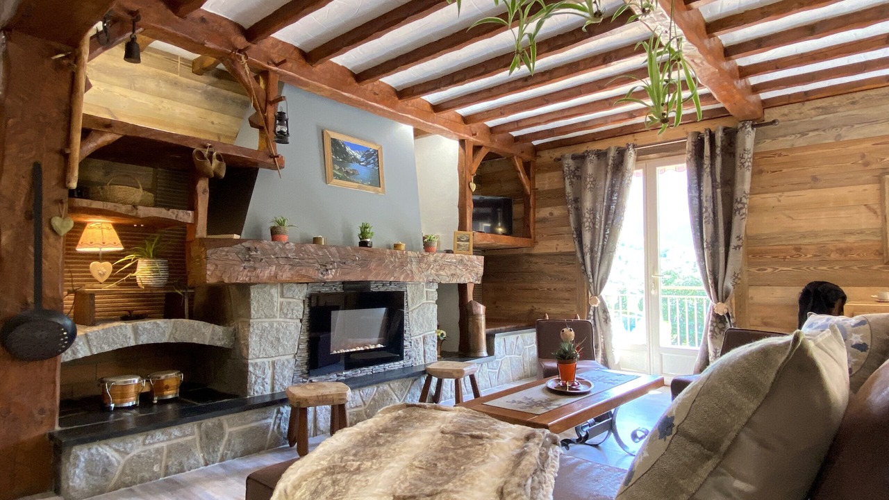 Photo of Livingroom in Cauterets