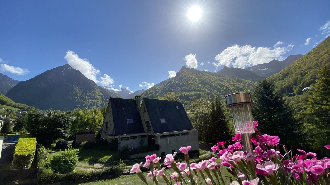 Photo of Patio Balcony in Cauterets