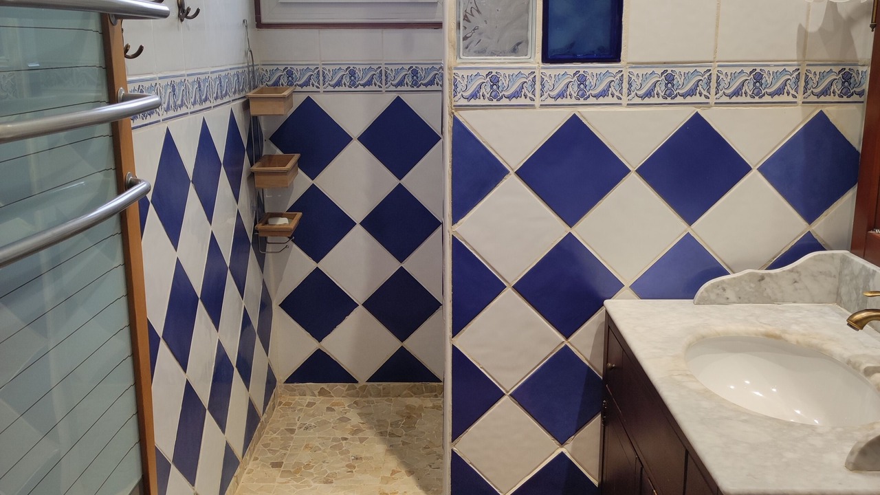 Photo of Bathroom in Rocbaron