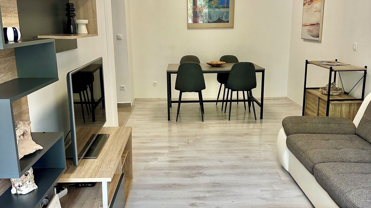 Photo of Livingroom in Krizni rat