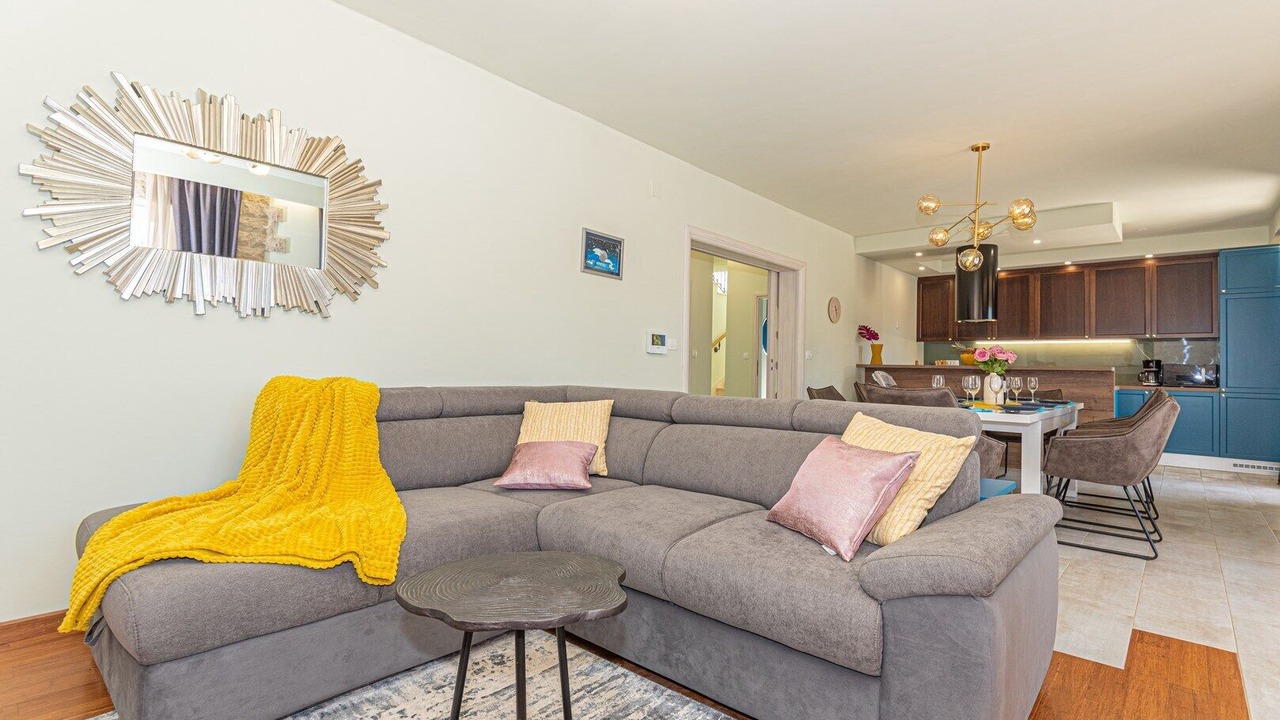 Photo of Livingroom in Drnis