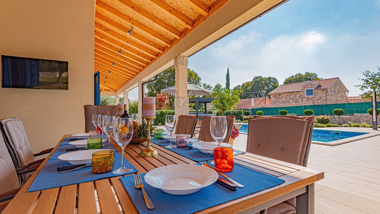 Photo of Outdoor in Drnis