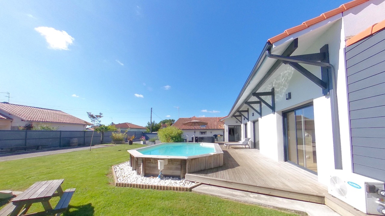 Photo of Outdoor in Saint-Vincent-de-Tyrosse