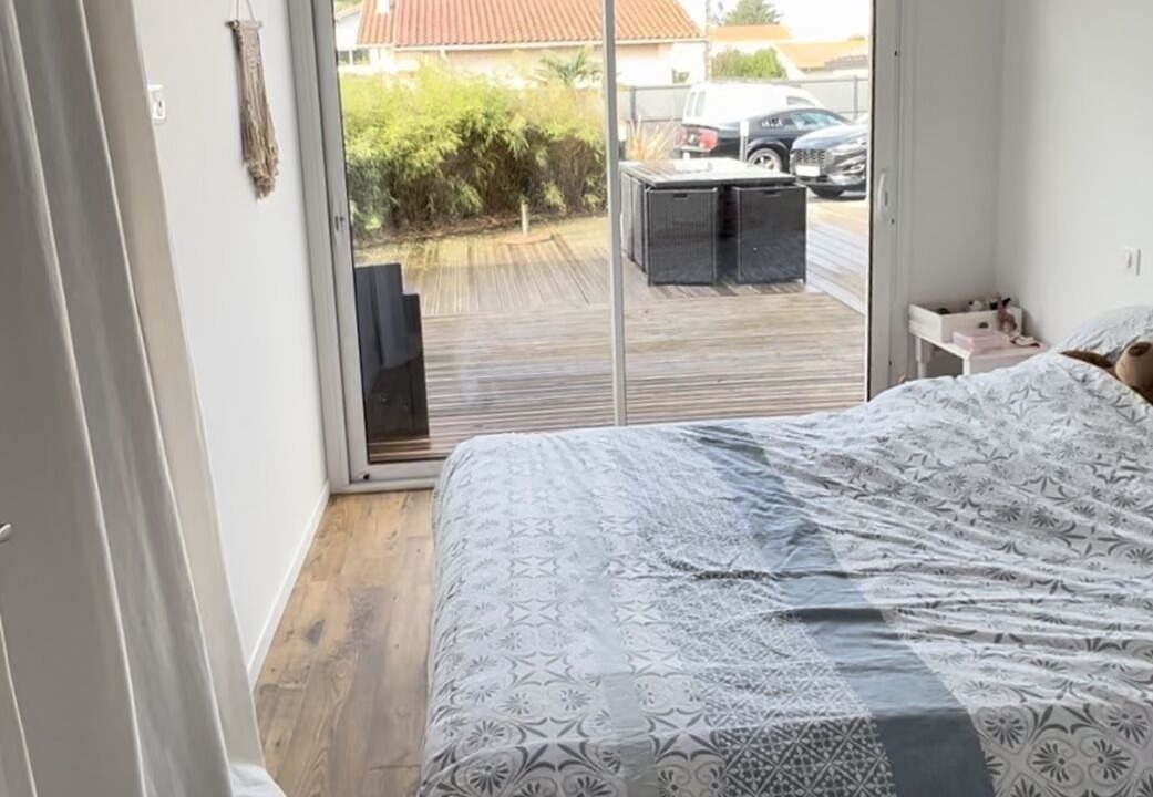 Photo of Bedroom in Saint-Vincent-de-Tyrosse