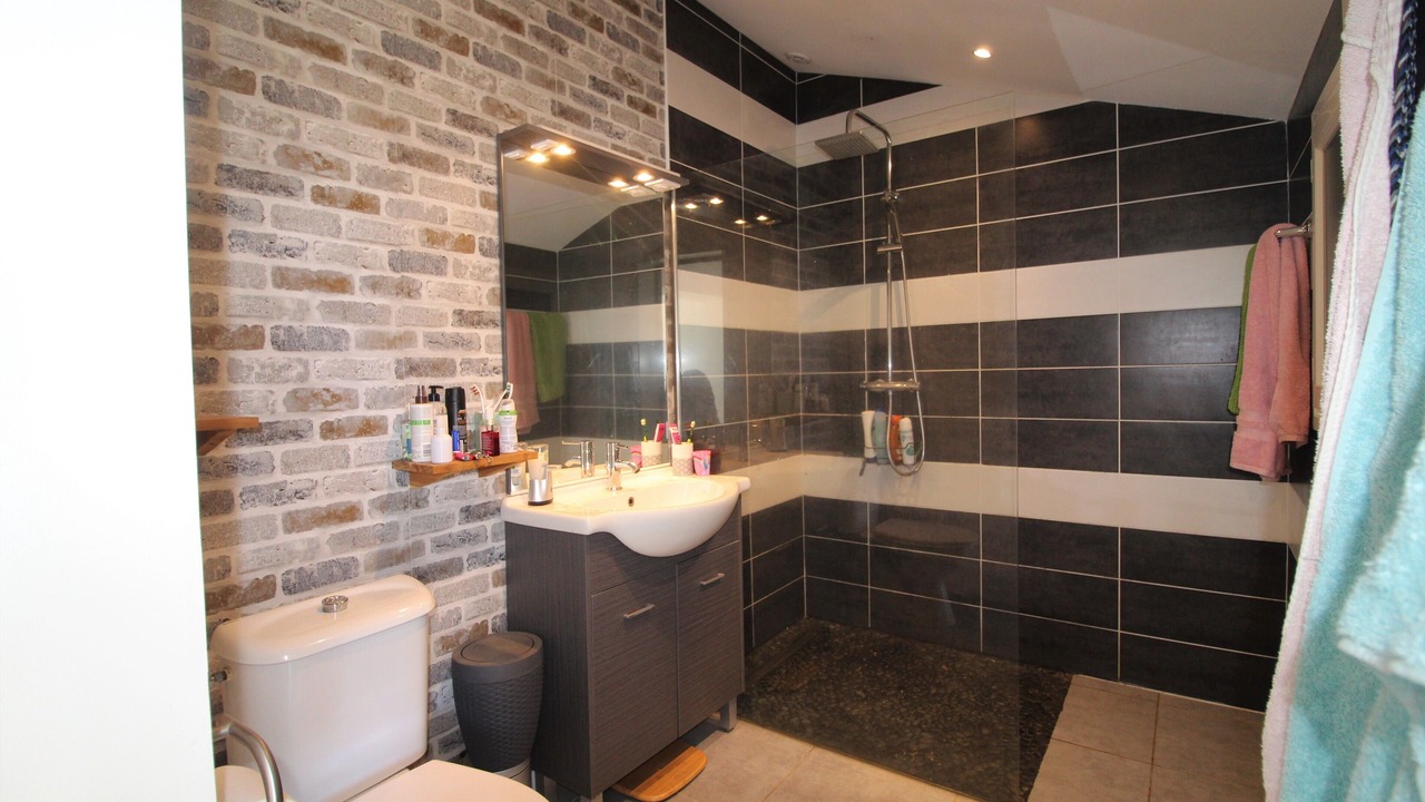 Photo of Bathroom in Saint-Vincent-de-Tyrosse