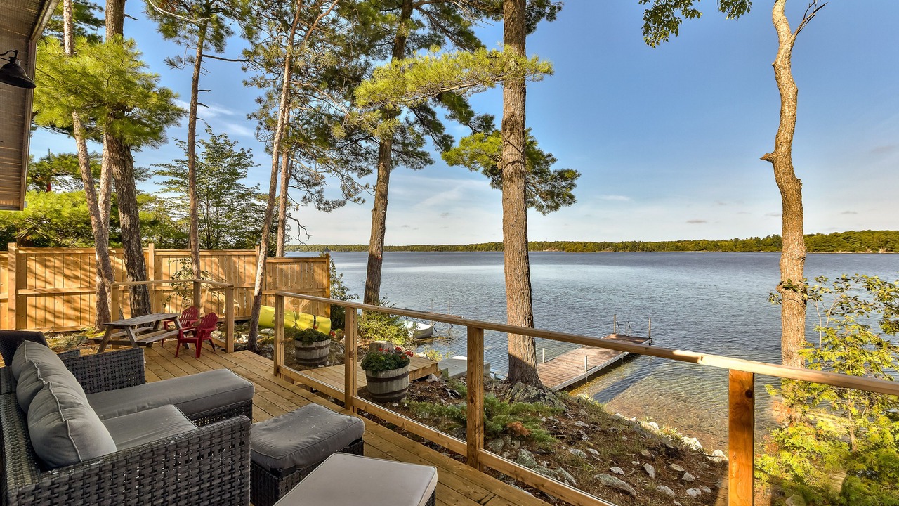Photo of Patio Balcony in Rideau Lakes